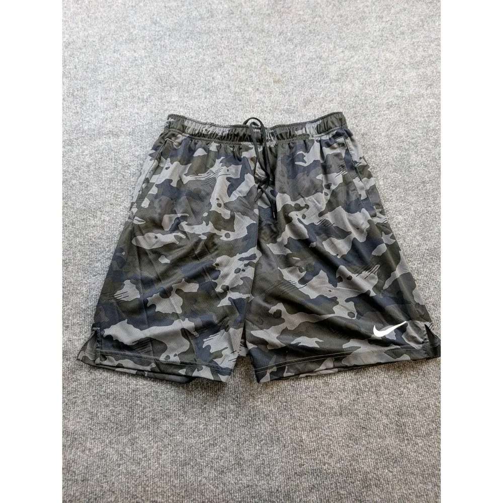 Nike Dri-FIT Men XL Camo Athletic Training Shorts Grey Black Drawstring Pockets